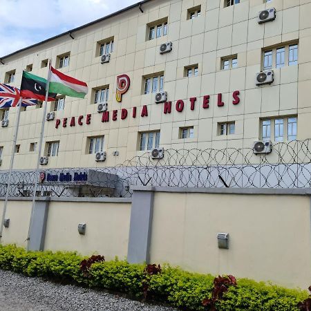Peace Media Hotels Abuja Buitenkant foto