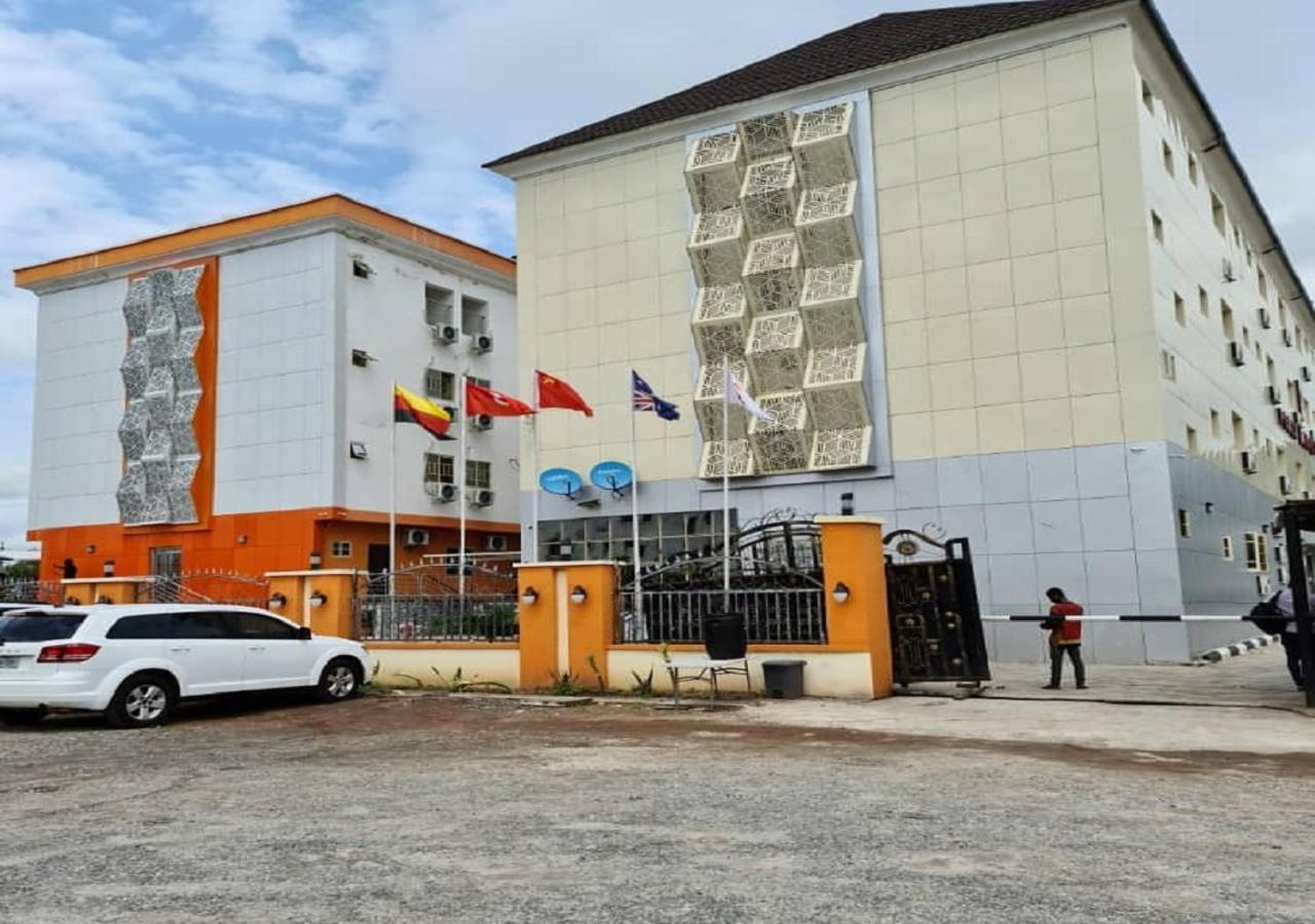 Peace Media Hotels Abuja Buitenkant foto