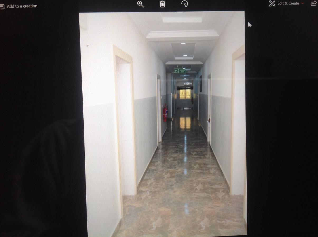 Peace Media Hotels Abuja Buitenkant foto